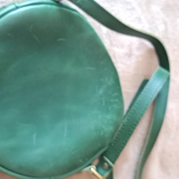 Portland Leather Green Round Crossbody - Picture 7 of 9